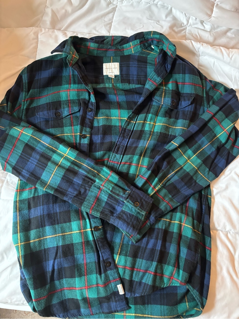American Eagle 🦅 Men's Green & Blue Plaid Button-Up Shirt